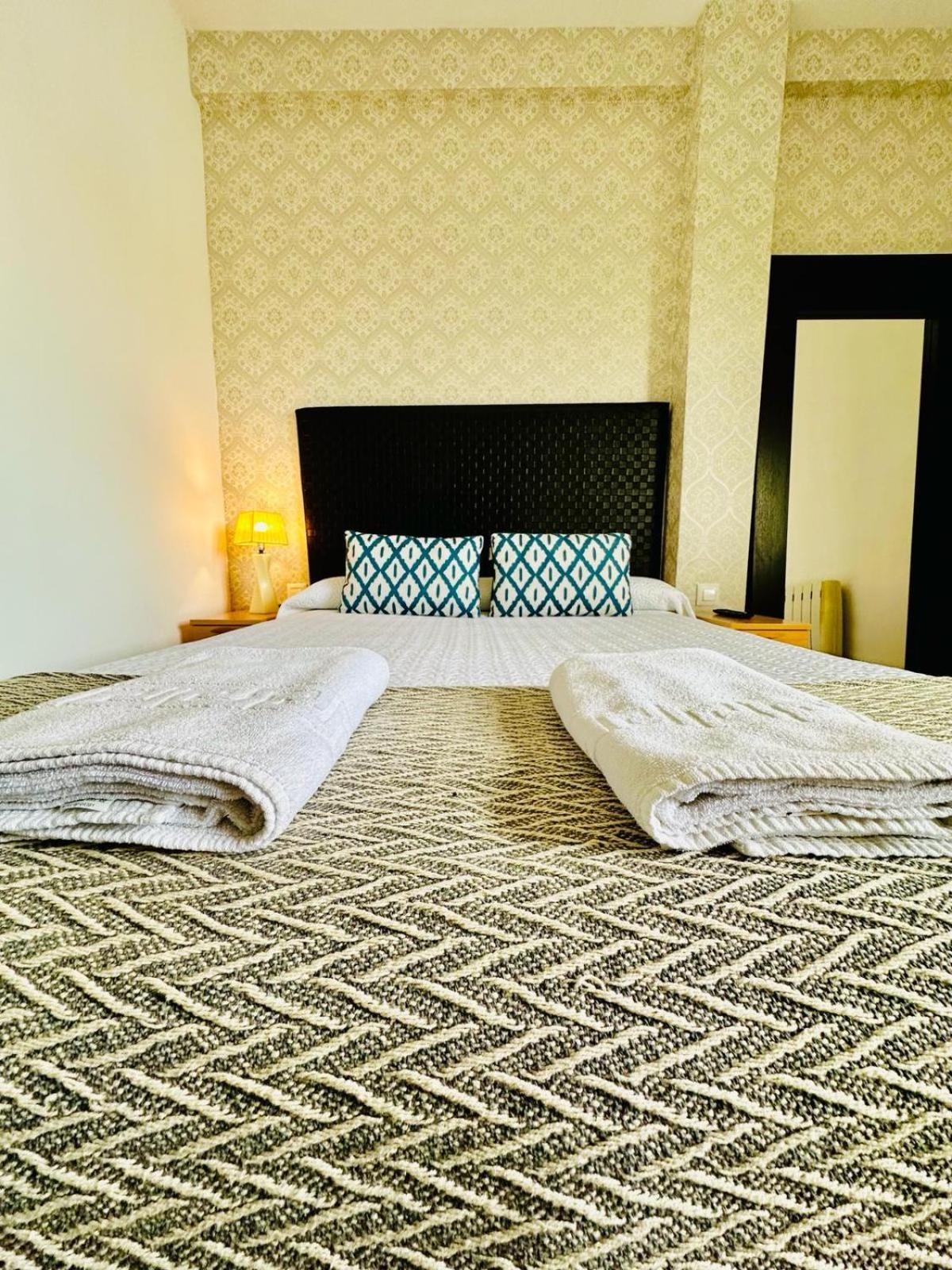 Apartamento Turistico Pizarro Mérida Esterno foto